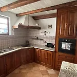 Aneta Authentic Istrian House With Pool & Garden - Pet Friendly 別荘