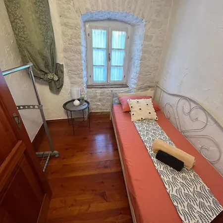Aneta Authentic Istrian House With Pool & Garden - Pet Friendly