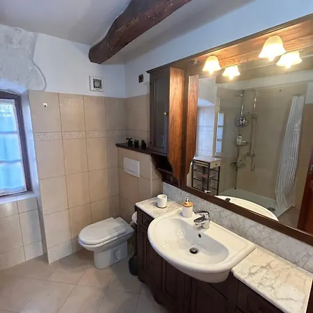 Holiday home Aneta Authentic Istrian House With Pool & Garden - Pet Friendly *