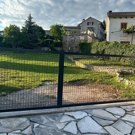 Holiday home Aneta With Pool And A Large Garden