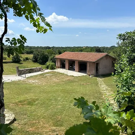 Aneta Authentic Istrian House With Pool & Garden - Pet Friendly